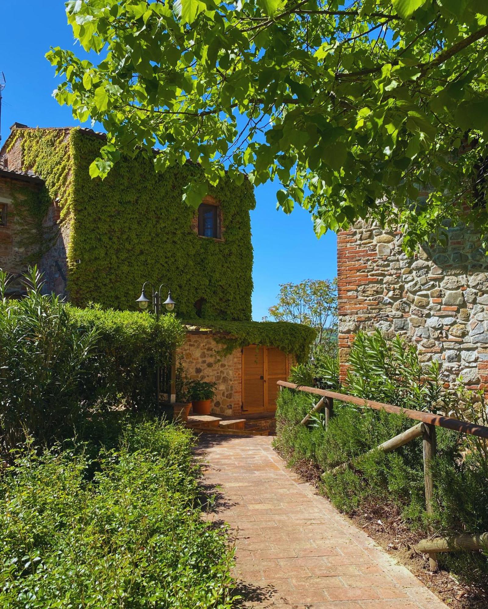 Agriturismo Borgo 7 Tigli - Apt 1 Montepulciano Stazione Exterior foto